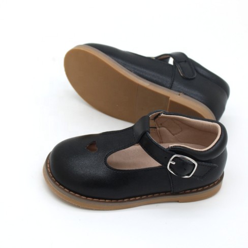 ized black leather girls party shoes 2023 with heart