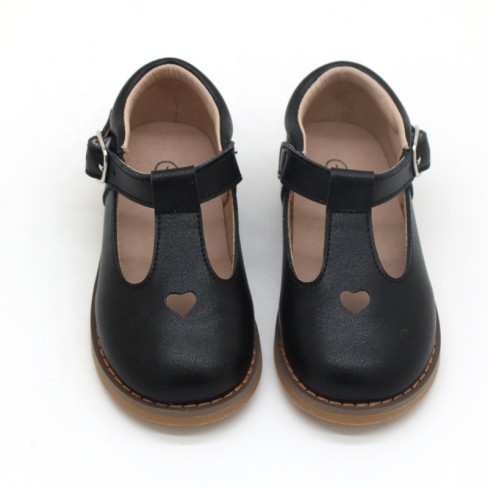 ized black leather girls party shoes 2023 with heart