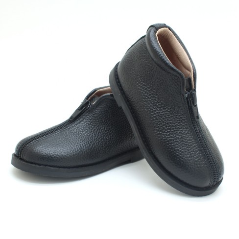 2023   genuine leather kids shoes size 7 with zipper